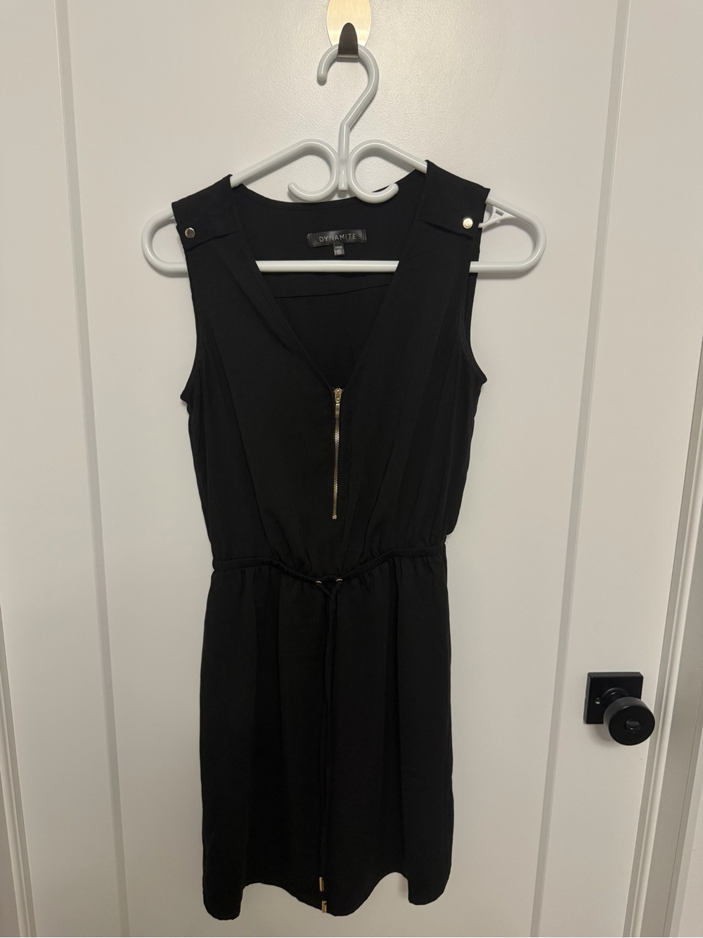 ❤️Dynamite Black Zipper Midi Dress❤️